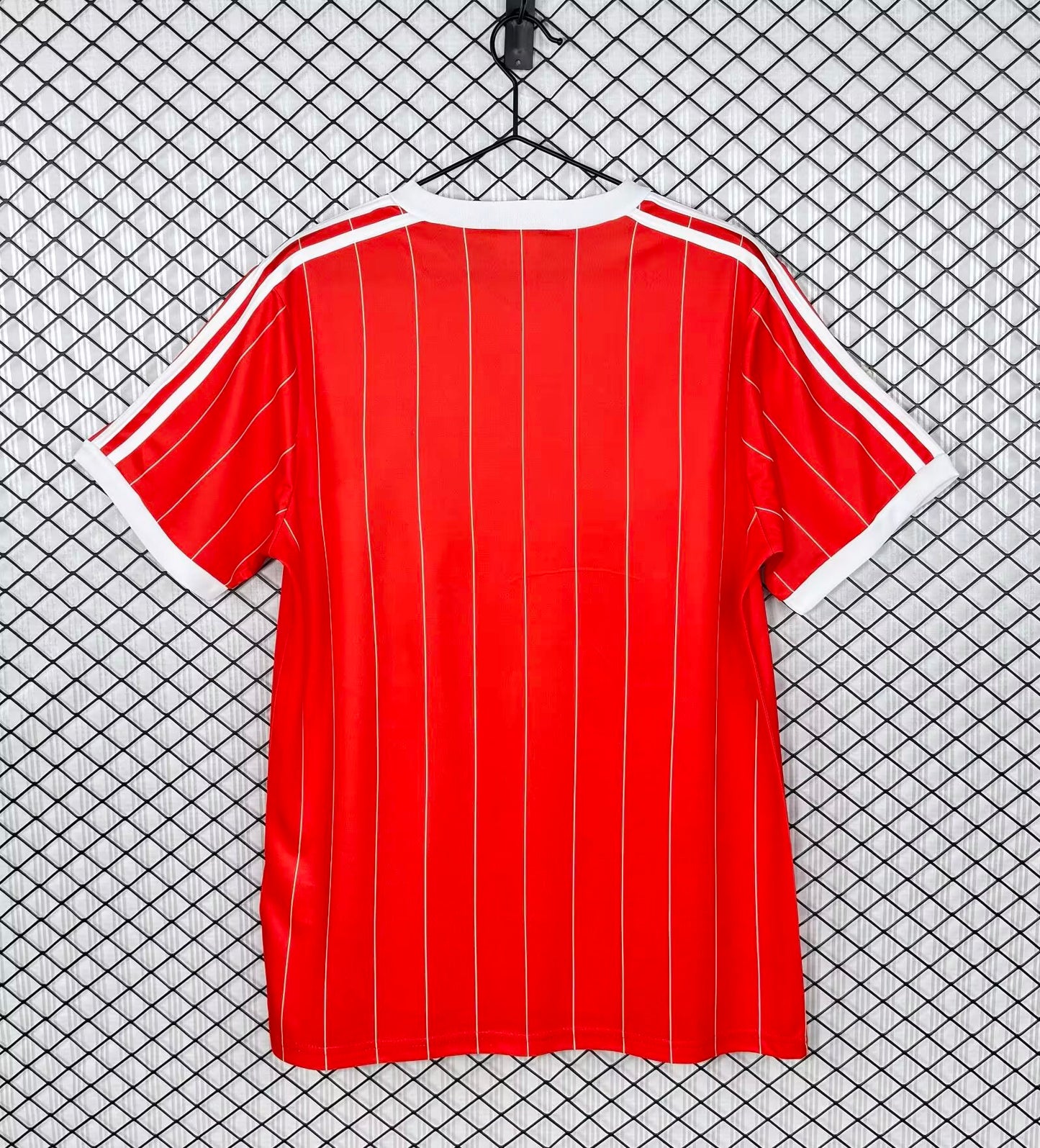 Retro Nottingham Forest Home Jersey 1982-1984