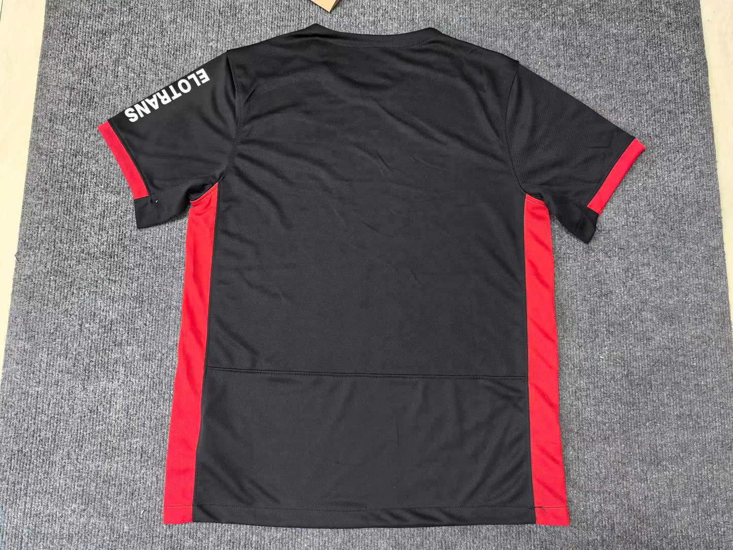 Frankfurt 2024/2025 Away Fan Version Football Jersey
