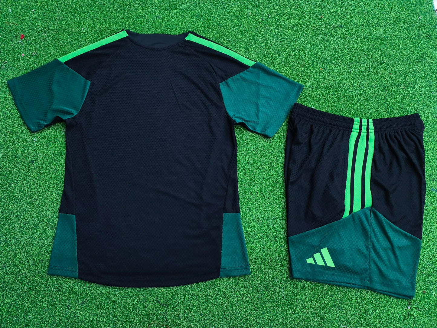 Mexico 2026/2027 Player Version Tracksuit