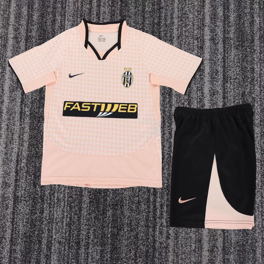 Retro Juventus 2003/2004 Kids Third Away Football Jersey
