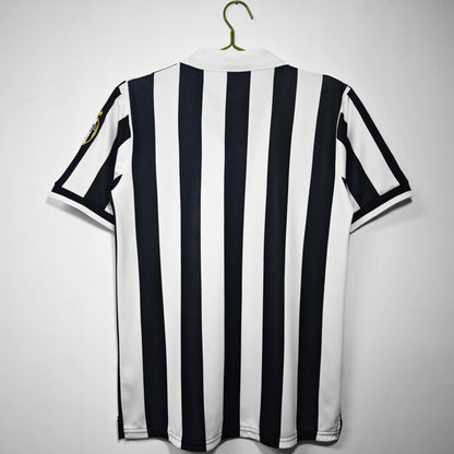 Retro Juventus 1998 Home Football Jersey