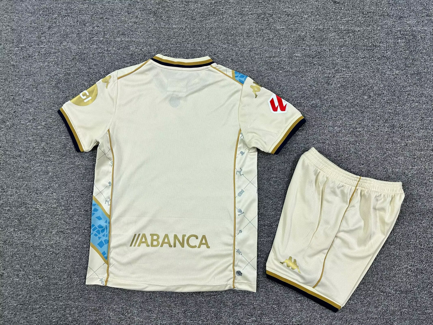 Deportivo 2025/2026 Kids Third Football Jersey