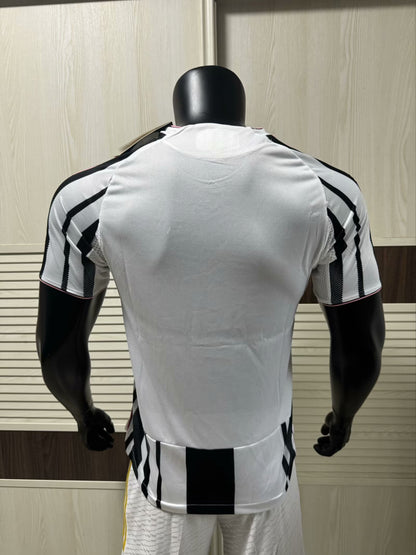 Juventus 2025/2026 Home Player Version Football Jersey