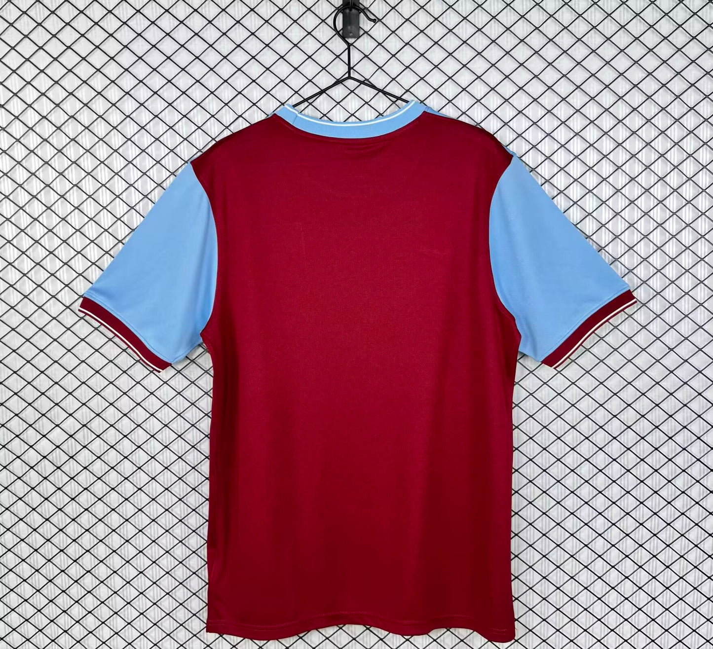 Retro West Ham United 2009/2010 Home Football Jersey