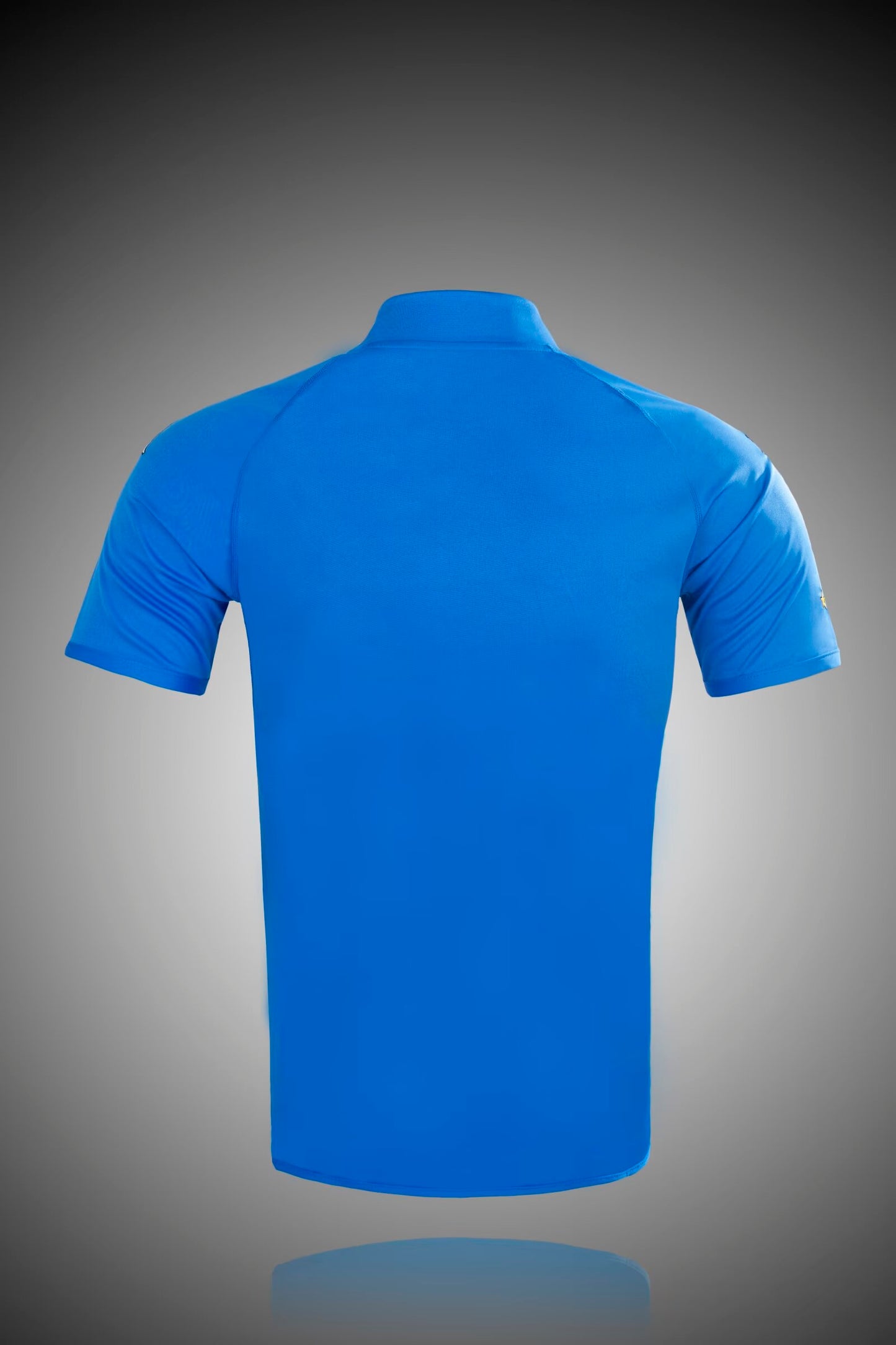Retro Italy 2002 Home Football Jersey