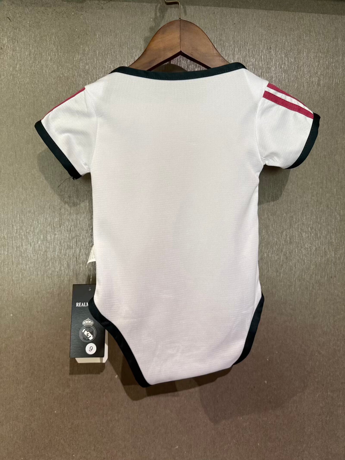 Real Madrid Kids 2026/2027 Home Football Jersey