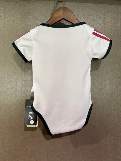 Real Madrid Kids 2026/2027 Home Football Jersey