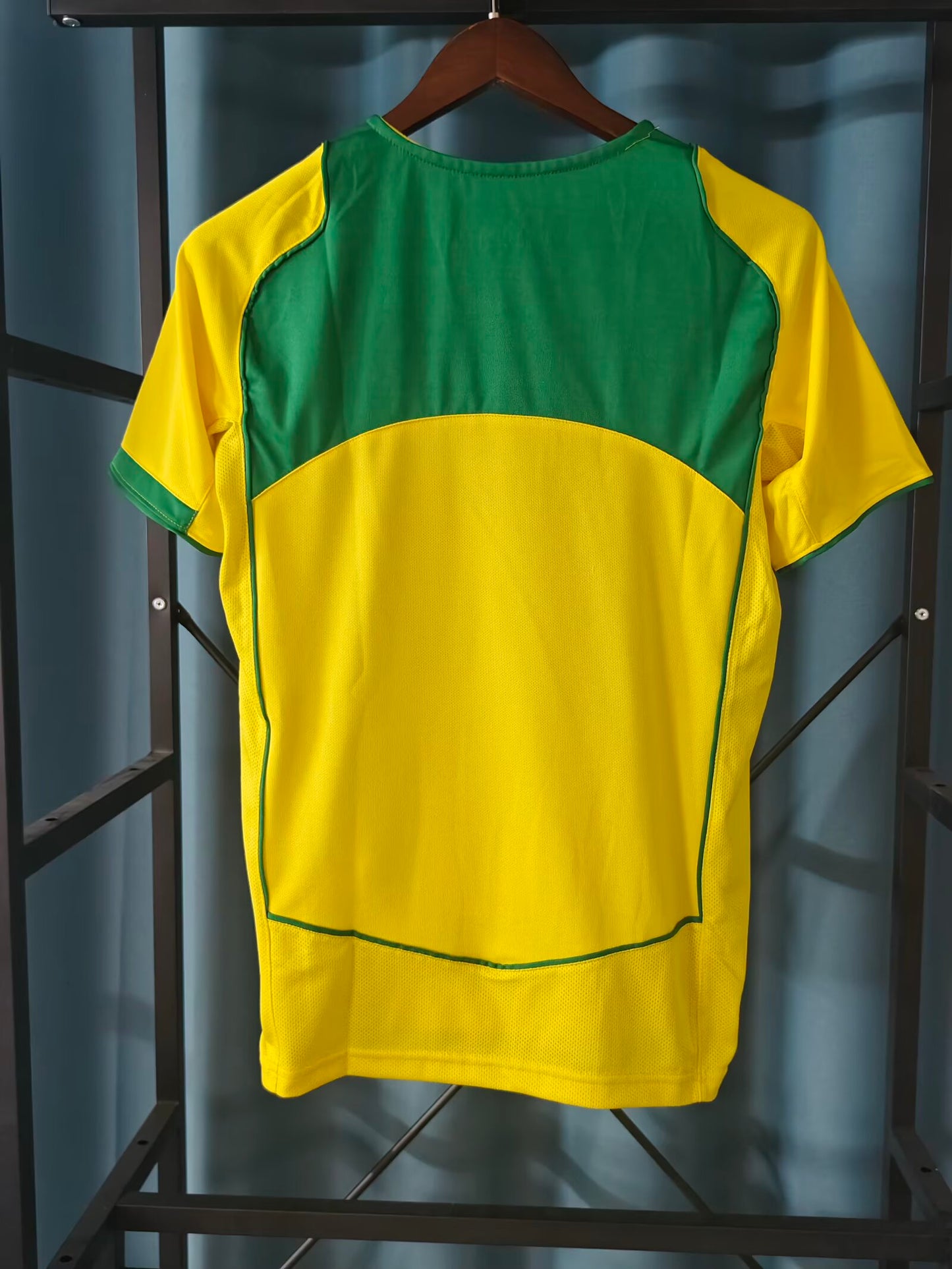 Retro Brazil 2004/2005 Home Football Jersey
