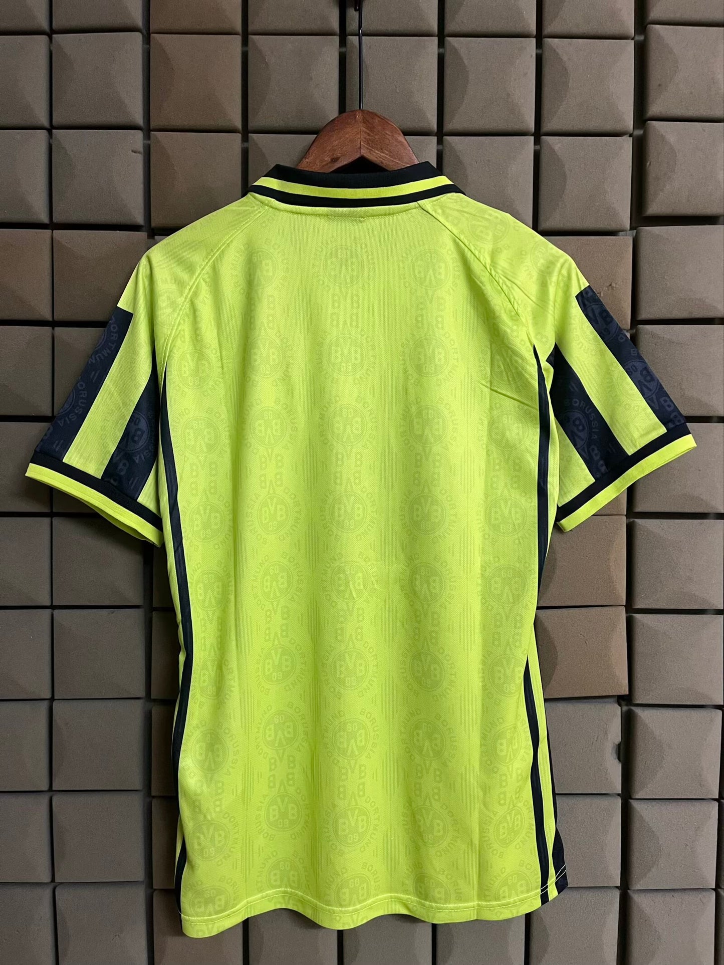 Retro Borussia Dortmund 1996 Home Football Jersey