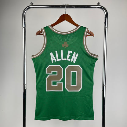 Retro Boston Celtics 2007/2008 Football Jersey