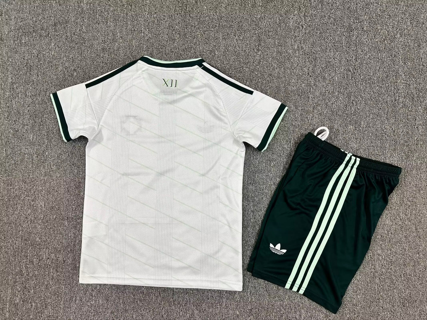 Ireland 2026/2027 Kids Away Fan Version Football Jersey