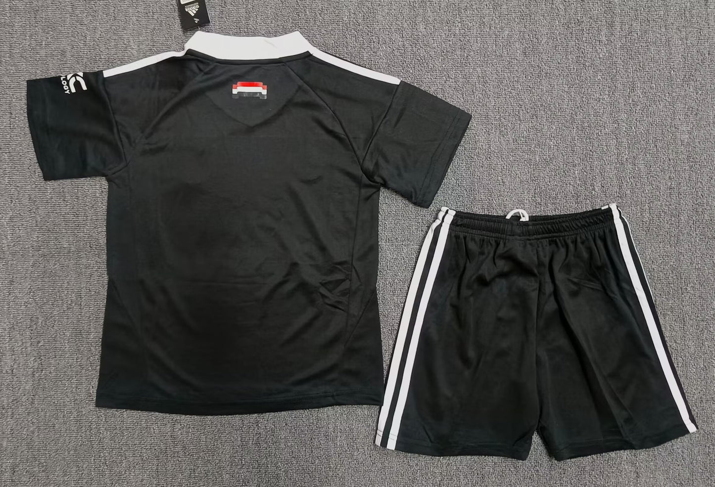 Kids jerseys 2025/2026 Kids Goalkeeper Football Jersey