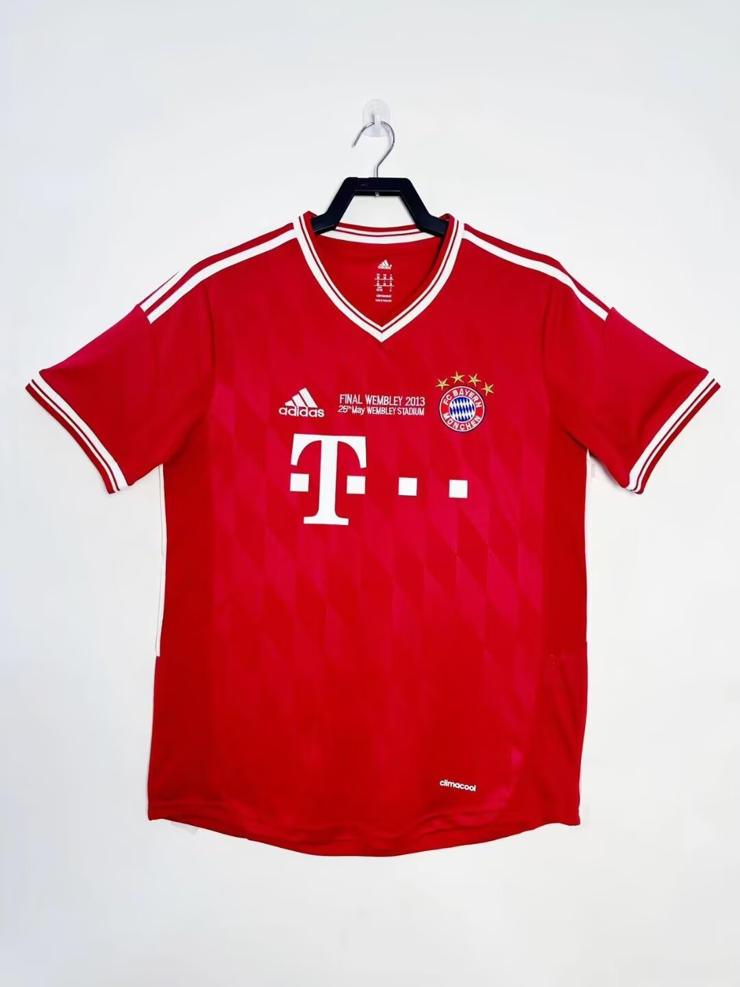 Retro Bayern Munich 2013/2014 Home Football Jersey