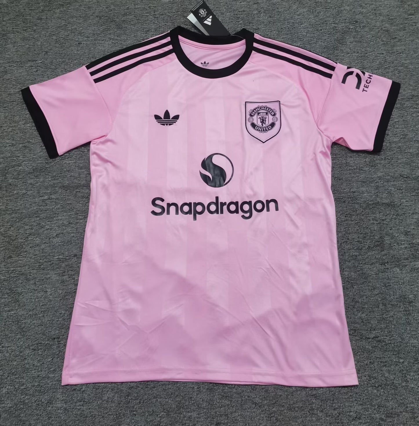 Manchester United 2025/2026 Goalkeeper Fan Version Football Jersey