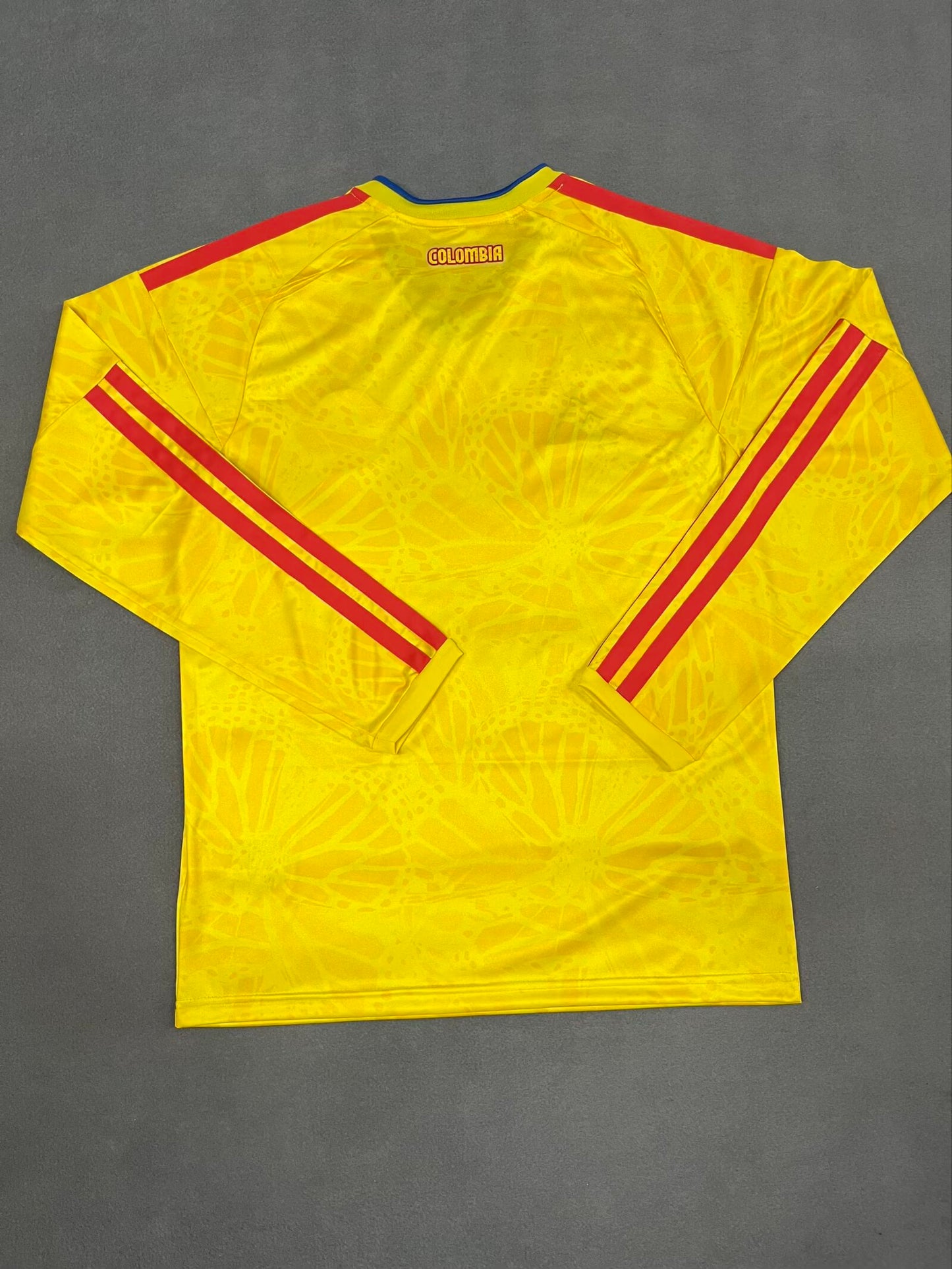 Colombia 2026/2027 Home Fan Version Football Jersey