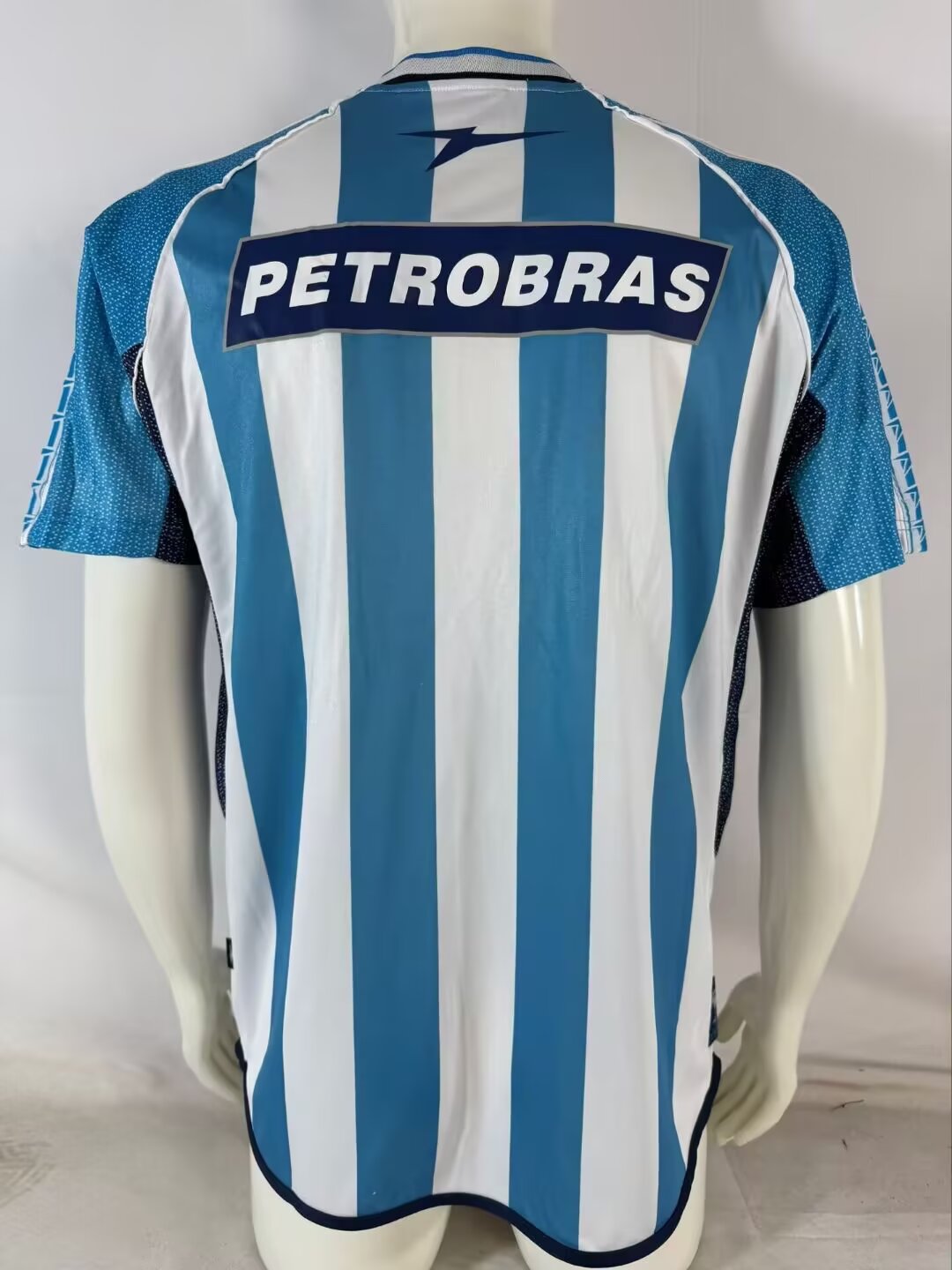 Retro Racing 2002/2003 Home Fan Version Football Jersey