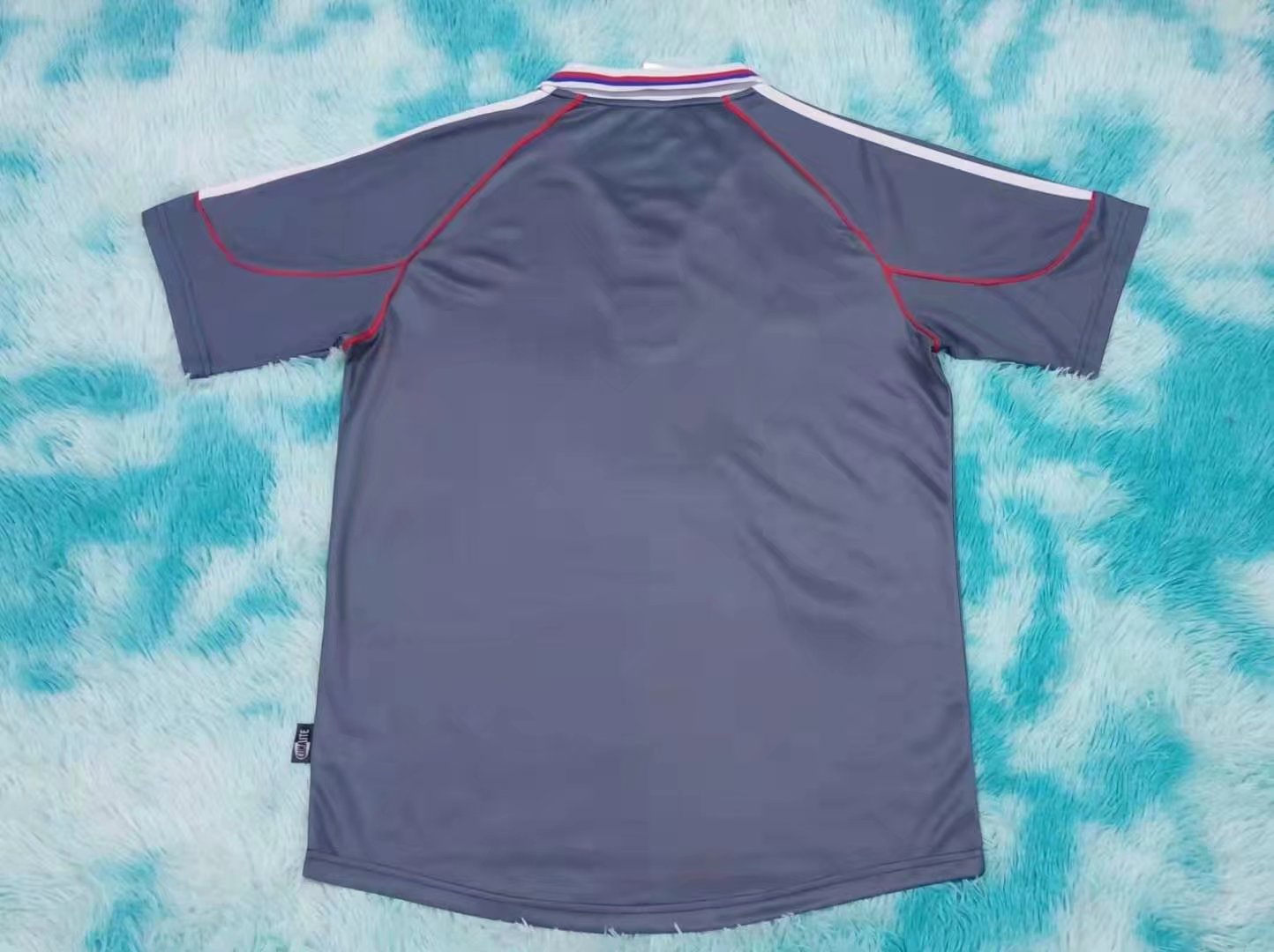 Retro Lyon 2001/2002 Away Fan Version Football Jersey