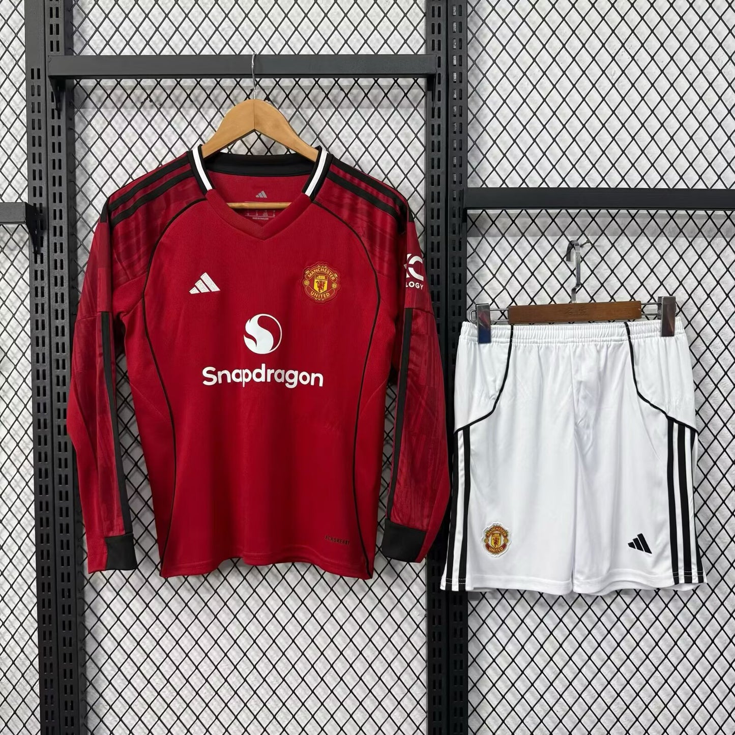 Kids jerseys 2025/2026 Kids Home Football Jersey