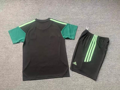 Kids jerseys 2026/2027 Kids Tracksuit