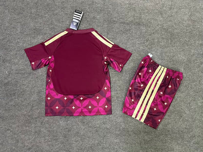 Kids jerseys 2026/2027 Kids Goalkeeper Fan Version Football Jersey