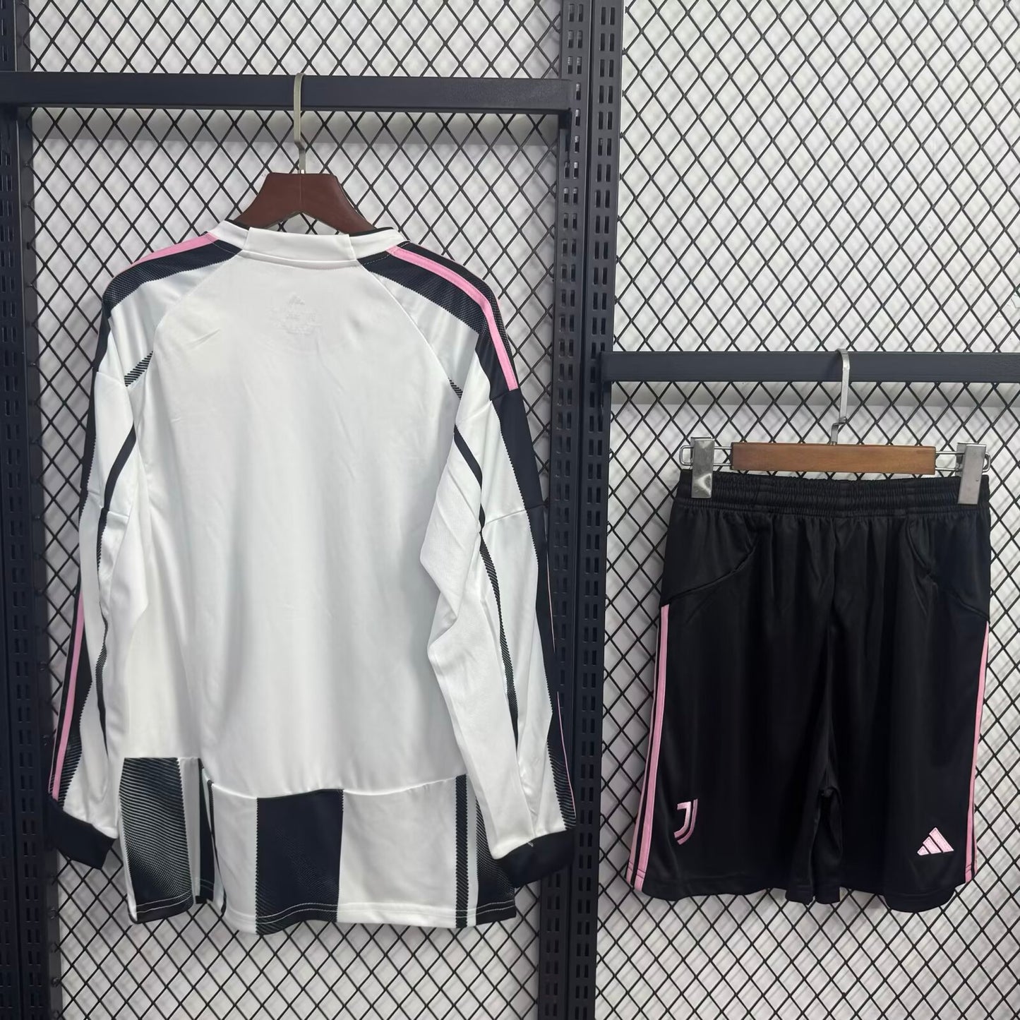 Juventus 2025/2026 Home Fan Version Football Jersey