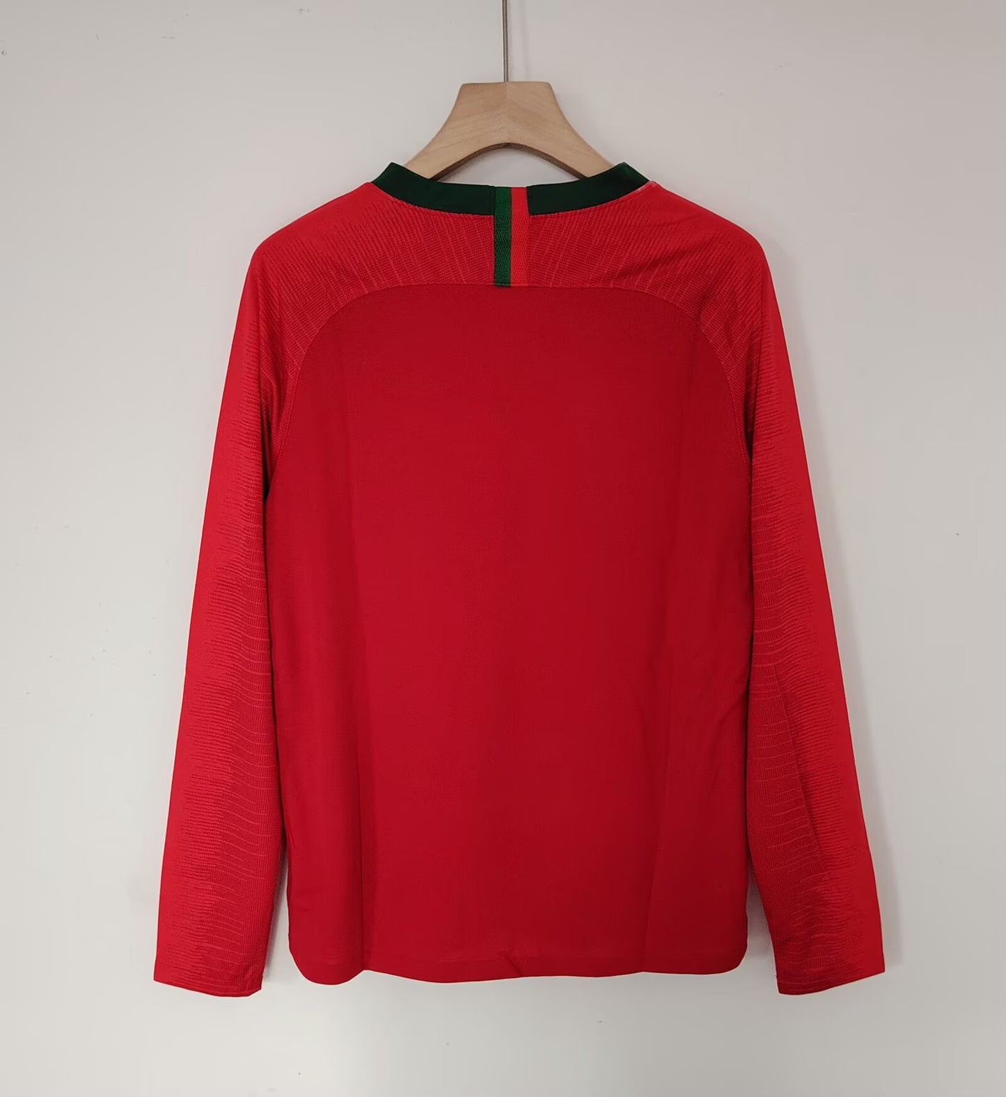 Retro Portugal 2018 Home Football Jersey