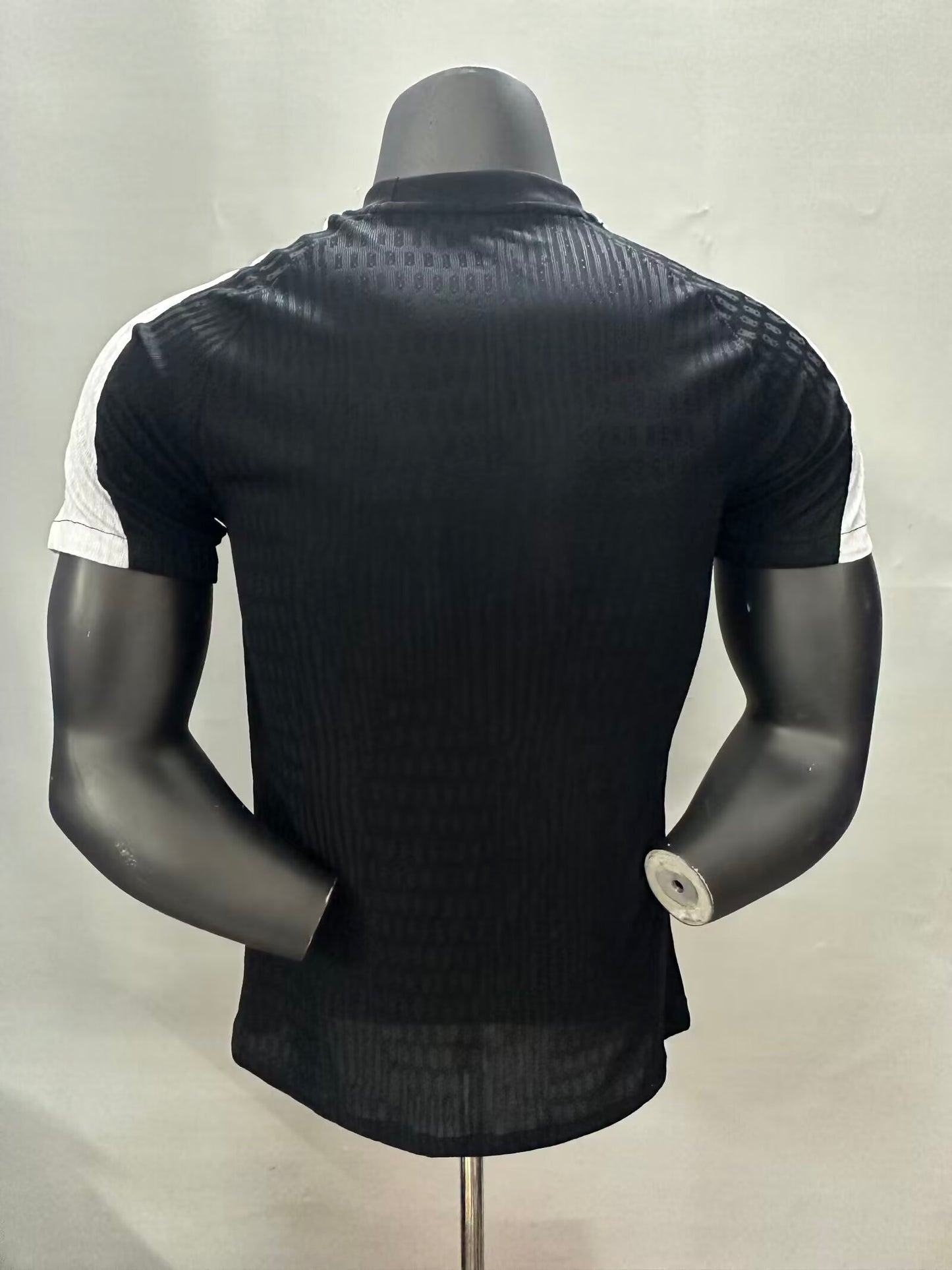 PSG Paris 2025/2026 Player Version Tracksuit