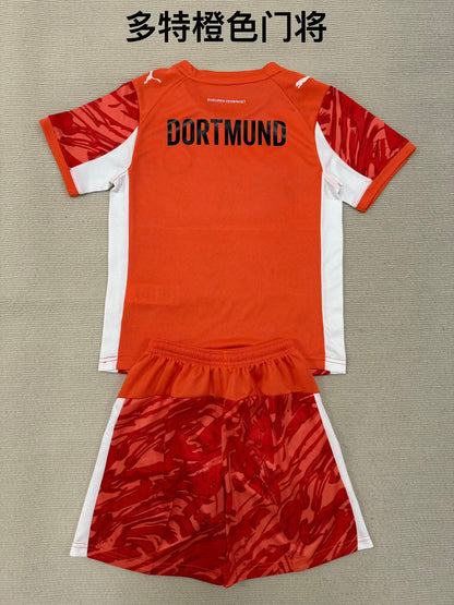 Borussia Dortmund 2025/2026 Kids Goalkeeper Fan Version Football Jersey