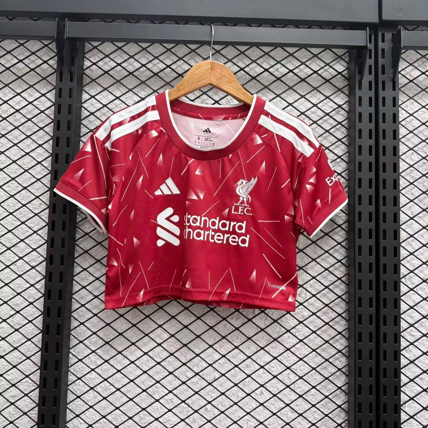 Liverpool 2026/2027 Women Home Fan Version Football Jersey