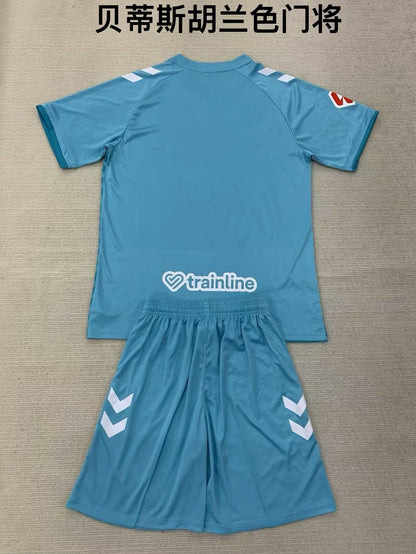 Kids jerseys 2024/2025 Kids Goalkeeper Football Jersey