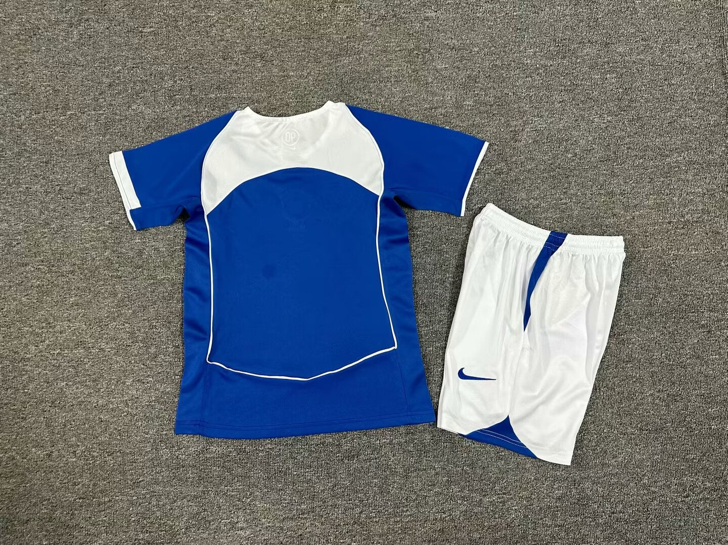 Retro Kids jerseys 2004 Kids Away Football Jersey