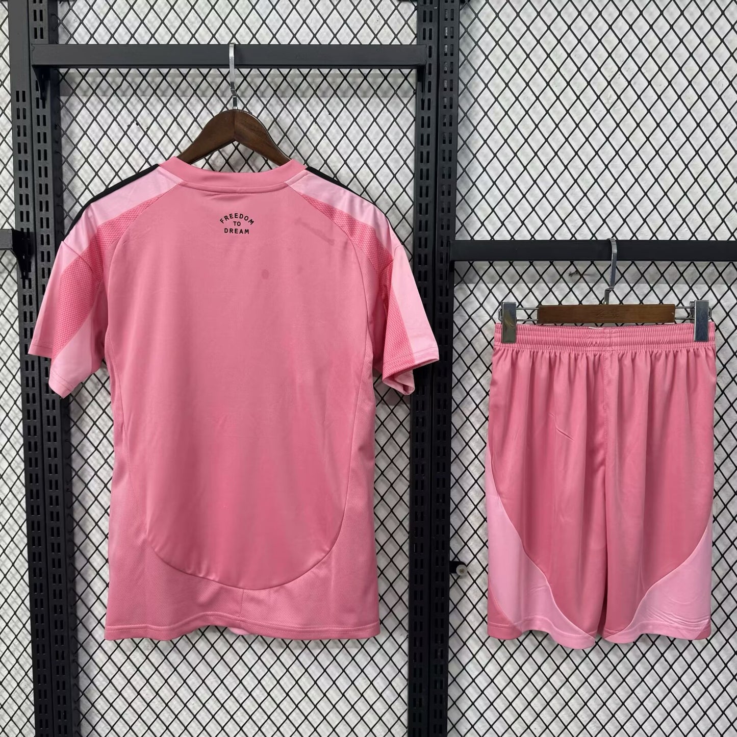 Inter Miami CF 2025/2026 Home Fan Version Football Jersey
