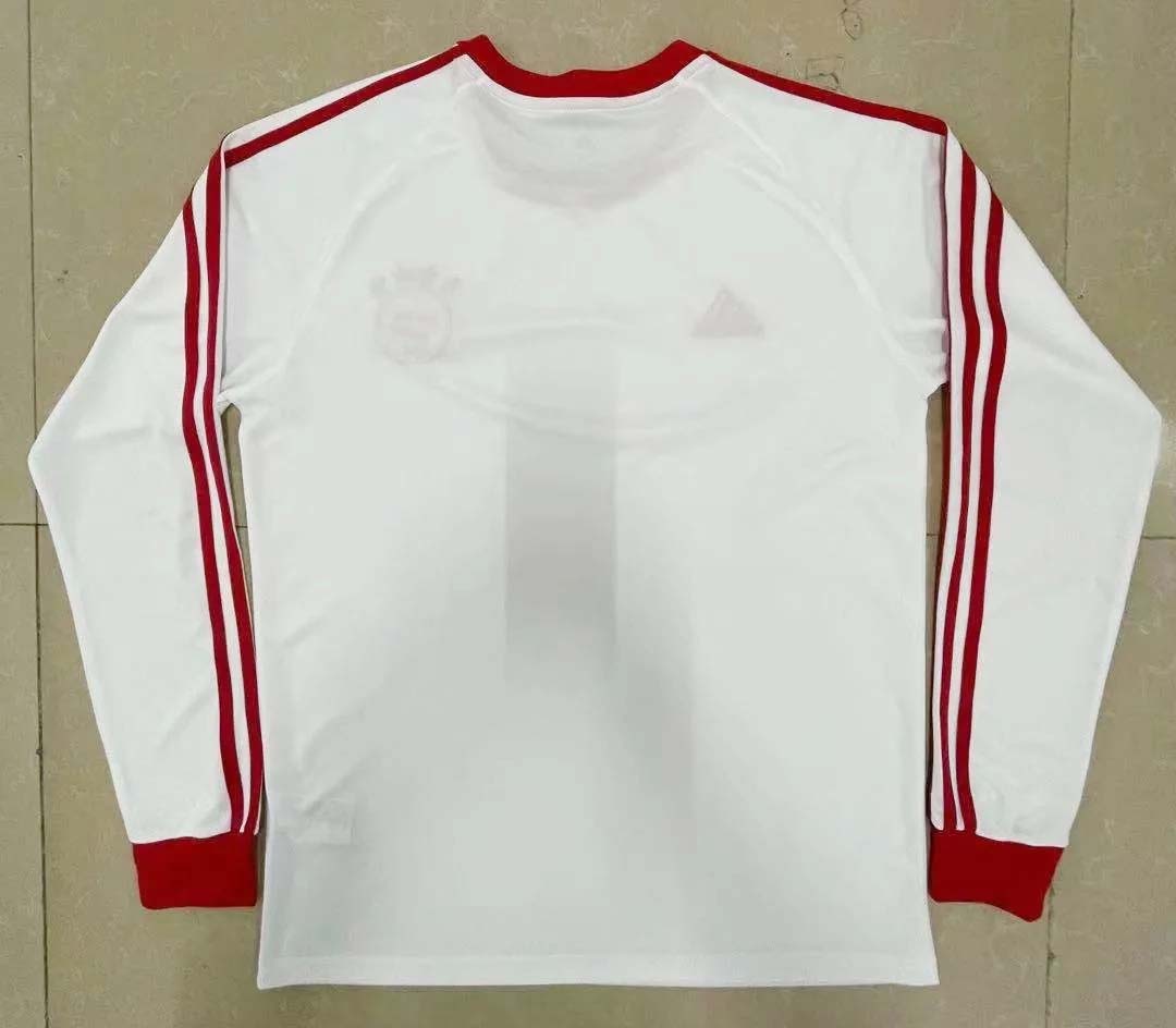 Retro Bayern Munich Long Sleeve Football Jersey