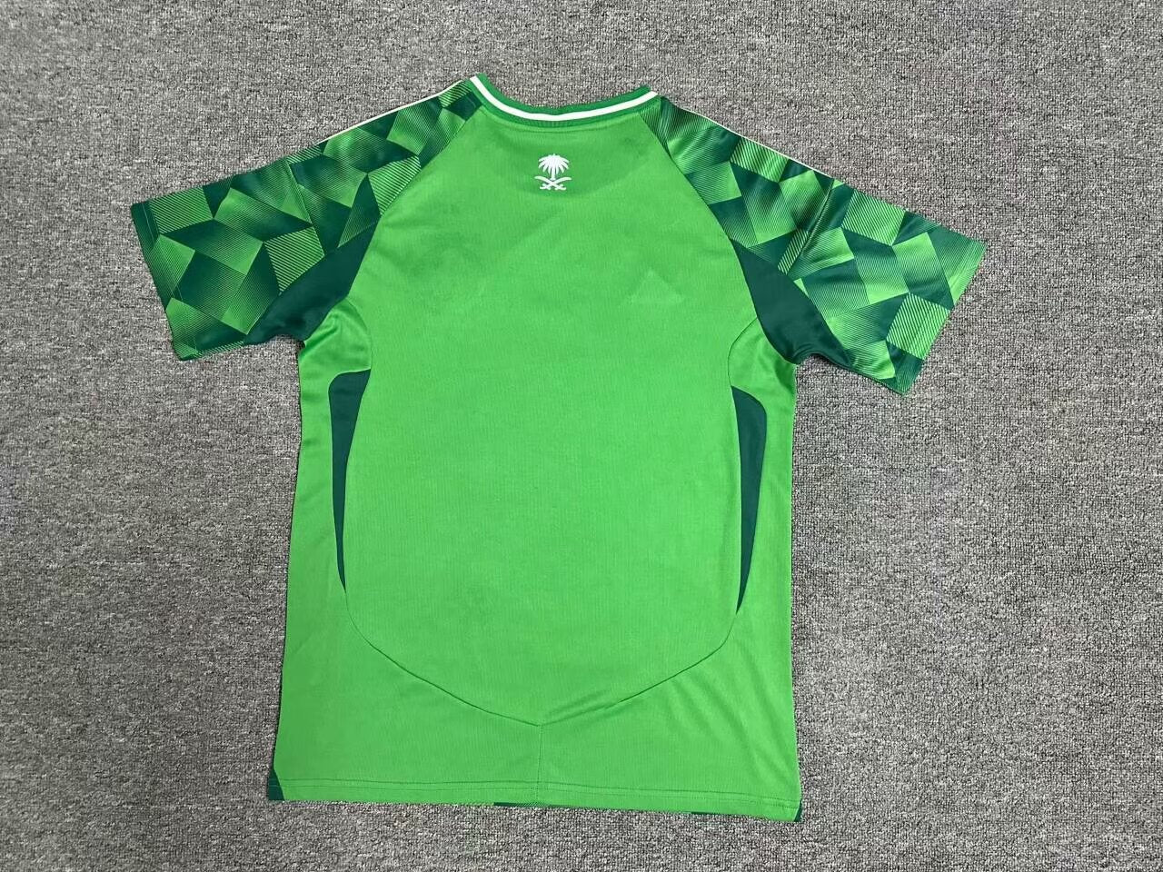 Saudi Arabia 2024/2025 Home Fan Version Football Jersey