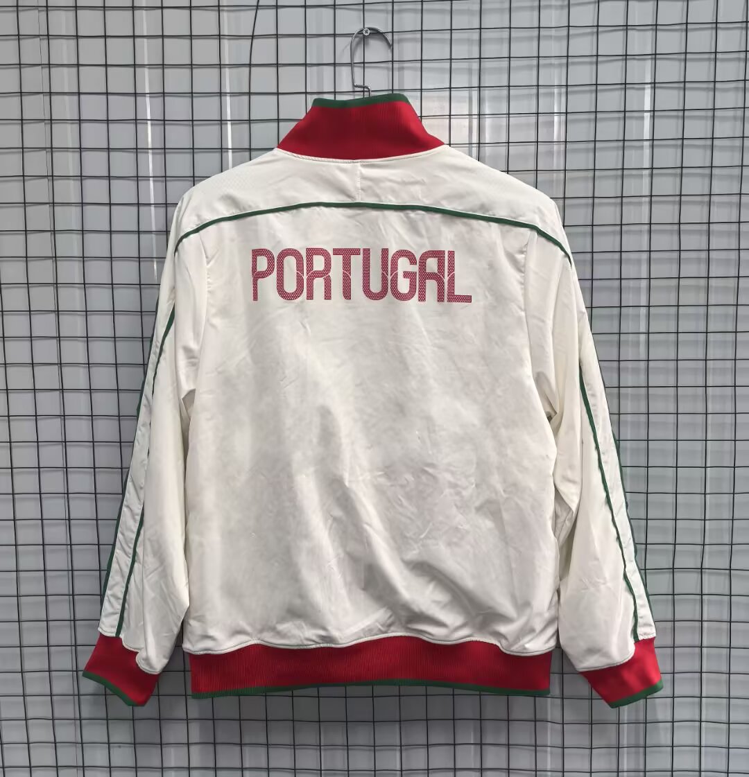 Retro Windbreaker 2010/2011 Windbreaker