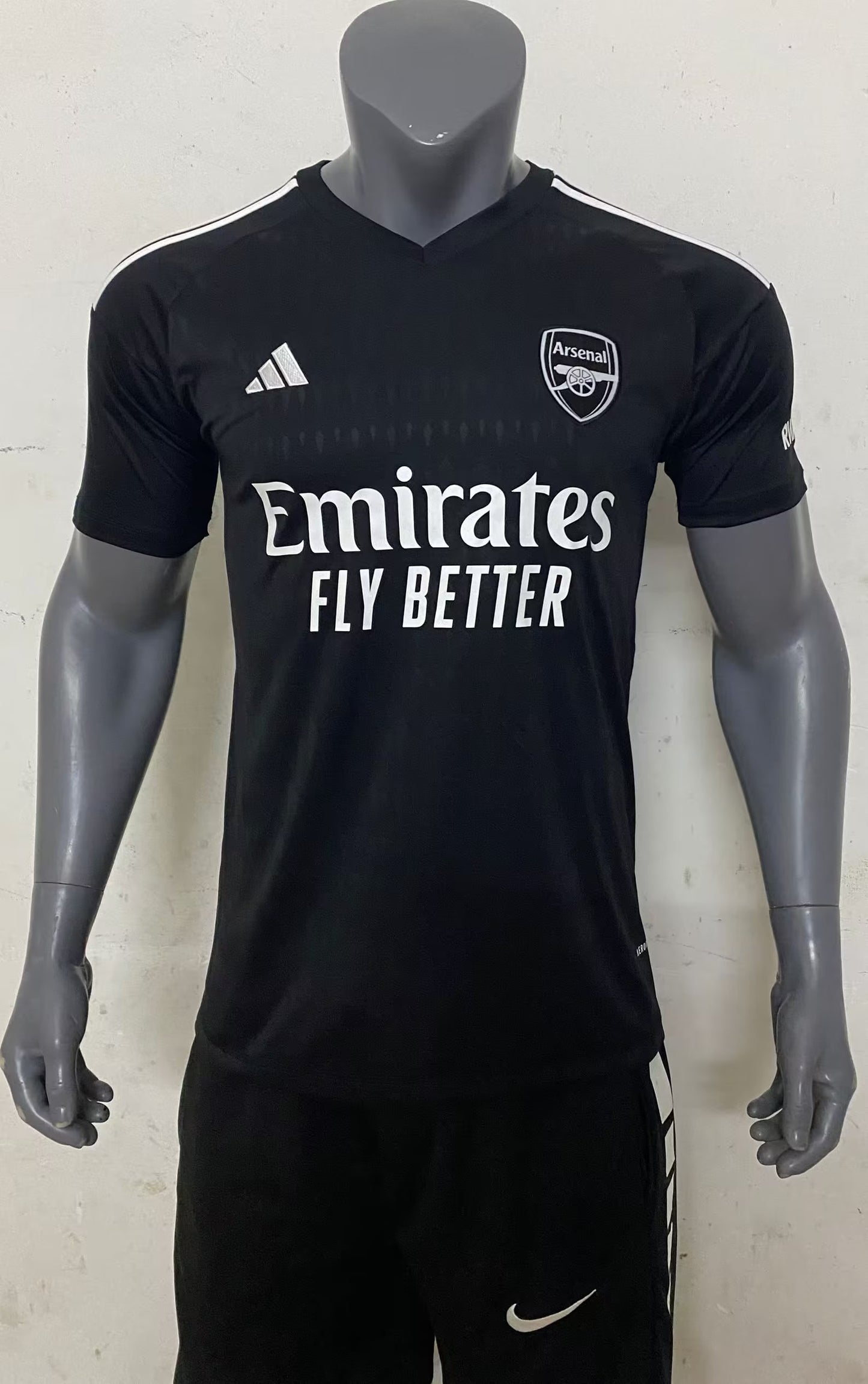 Arsenal 2023/2024 Goalkeeper Fan Version Football Jersey