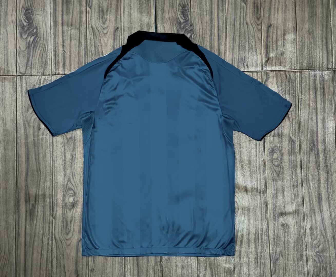 Retro Liverpool 2008/2009 Away Football Jersey