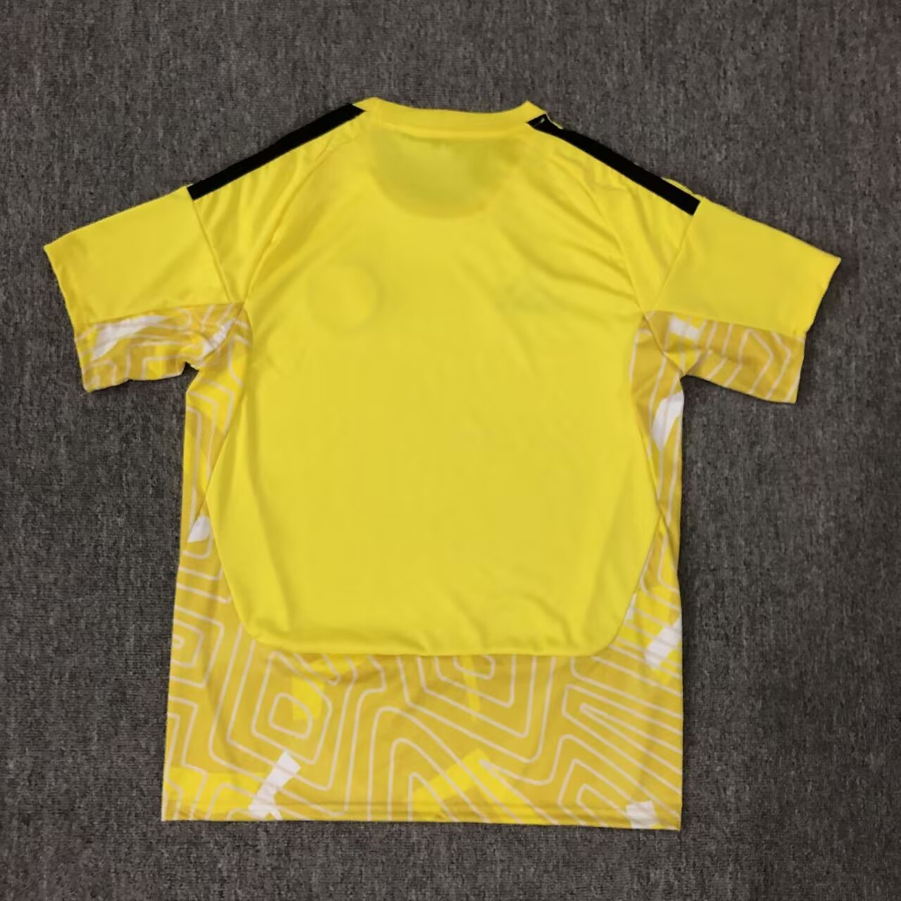 Scotland 2026/2027 Goalkeeper Fan Version Football Jersey