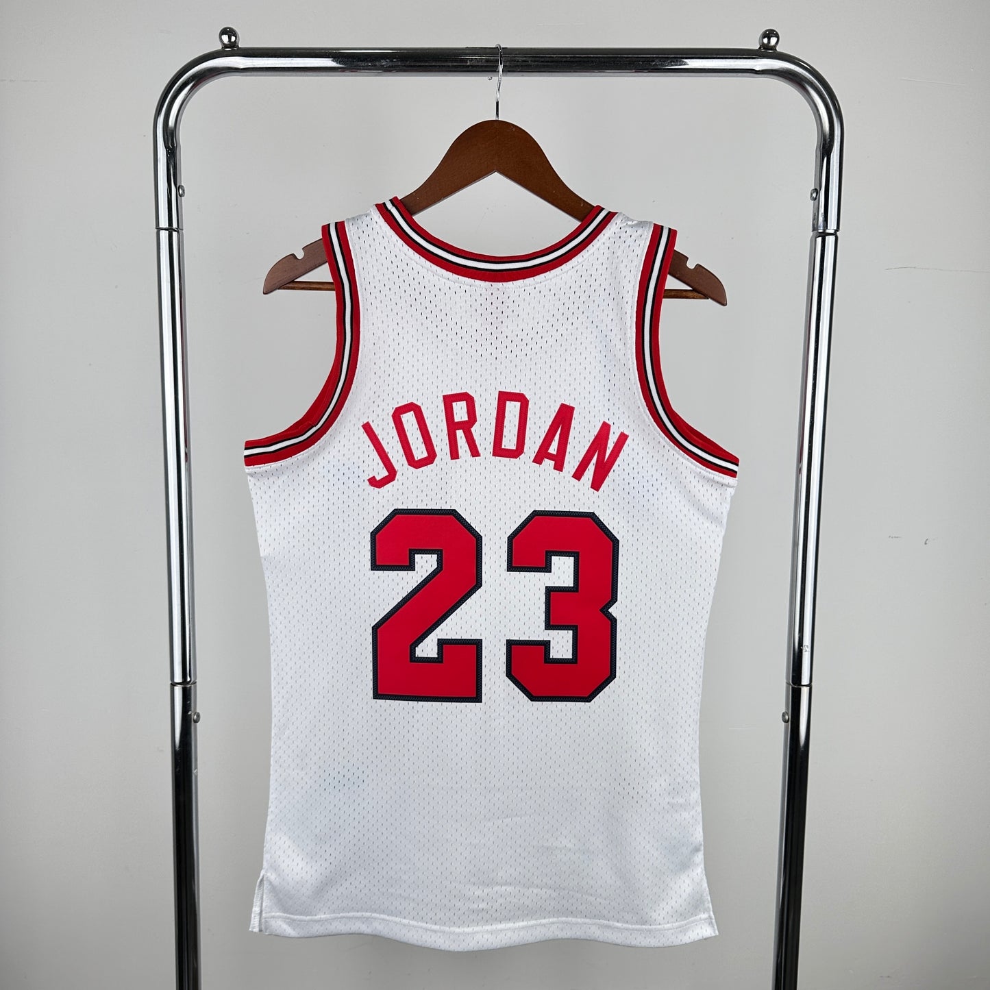 Retro Chicago Bulls 1984/1985 Football Jersey