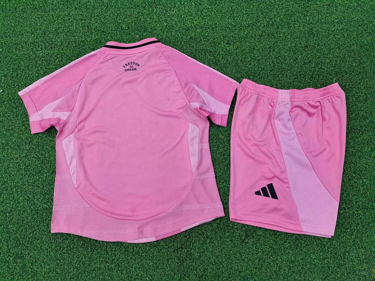 Kids jerseys 2025/2026 Kids Home Player Version Football Jersey