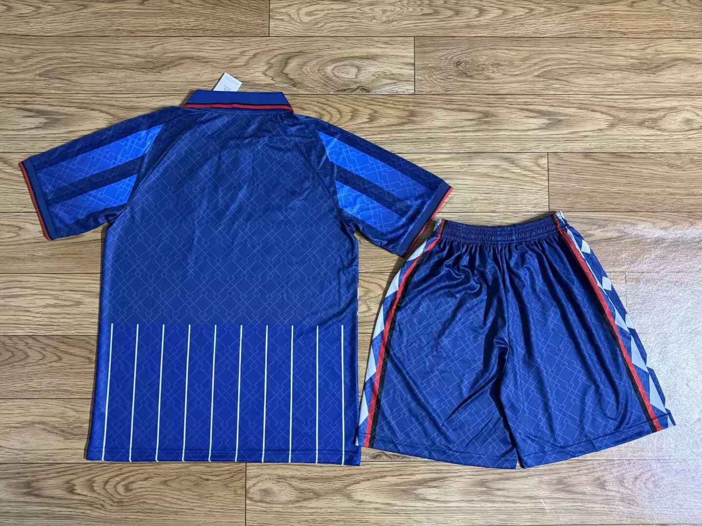 Retro AC Milan 1995/1996 Away Football Jersey