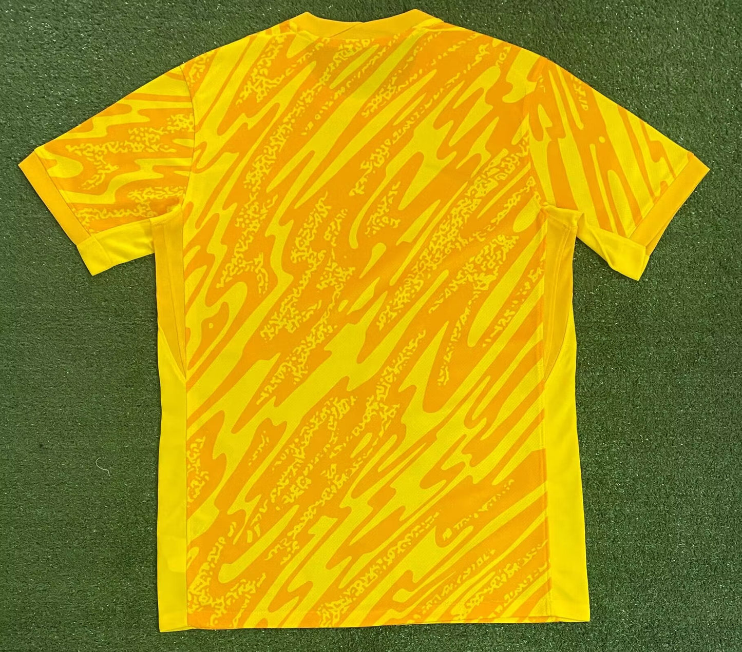 Tottenham Hotspur 2024/2025 Goalkeeper Fan Version Football Jersey