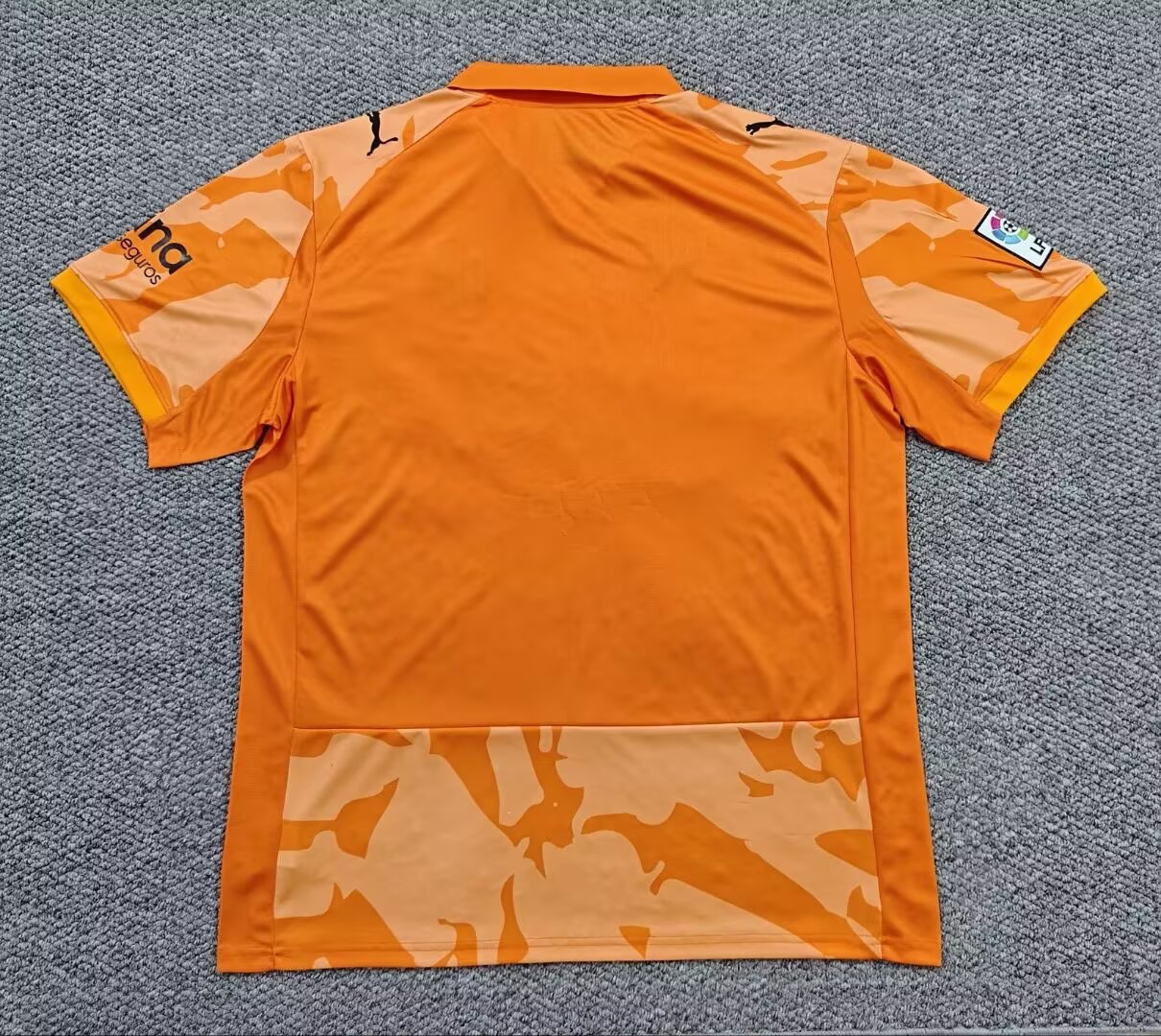 Retro Valencia CF 2025/2026 Fan Version Football Jersey