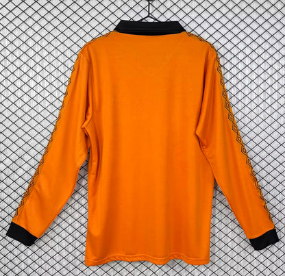 Retro Wolverhampton Wanderers 1980/1981 Home Long Sleeve Fan Version Football Jersey