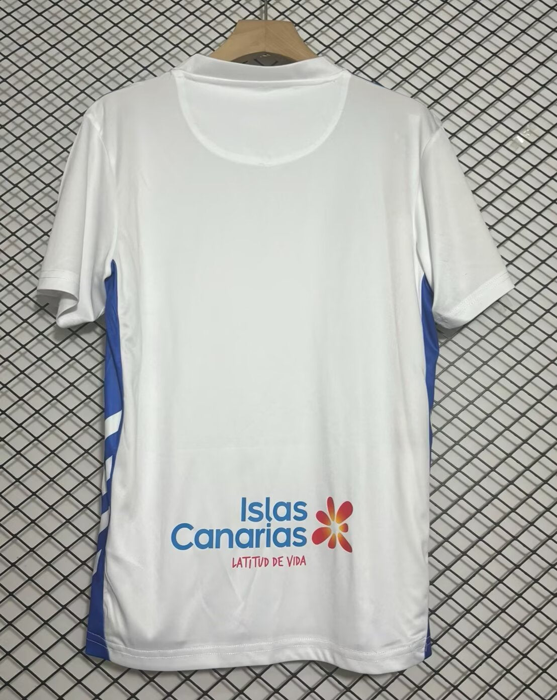 Spain-La Liga 2025/2026 Home Fan Version Football Jersey