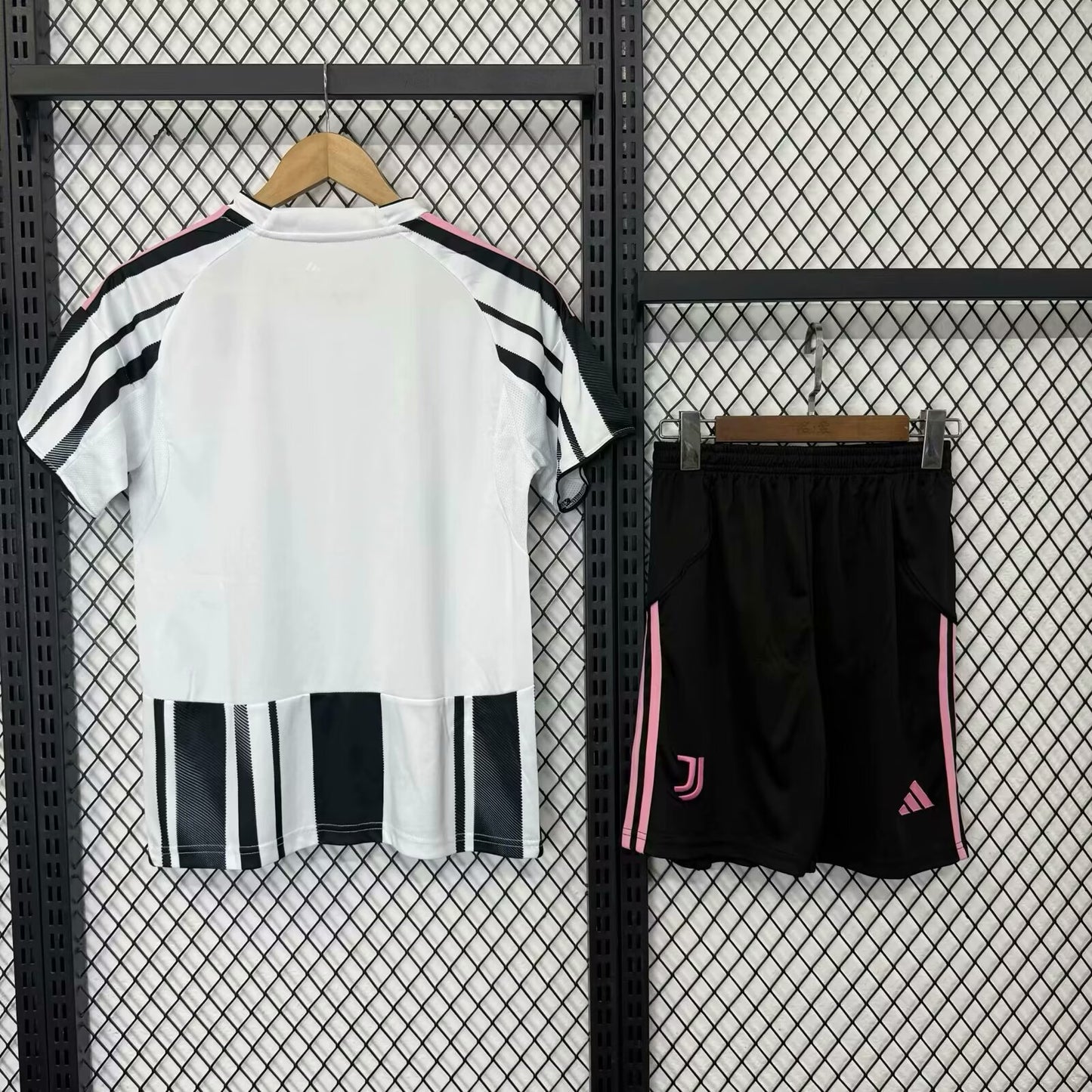 Juventus 2025/2026 Home Fan Version Football Jersey