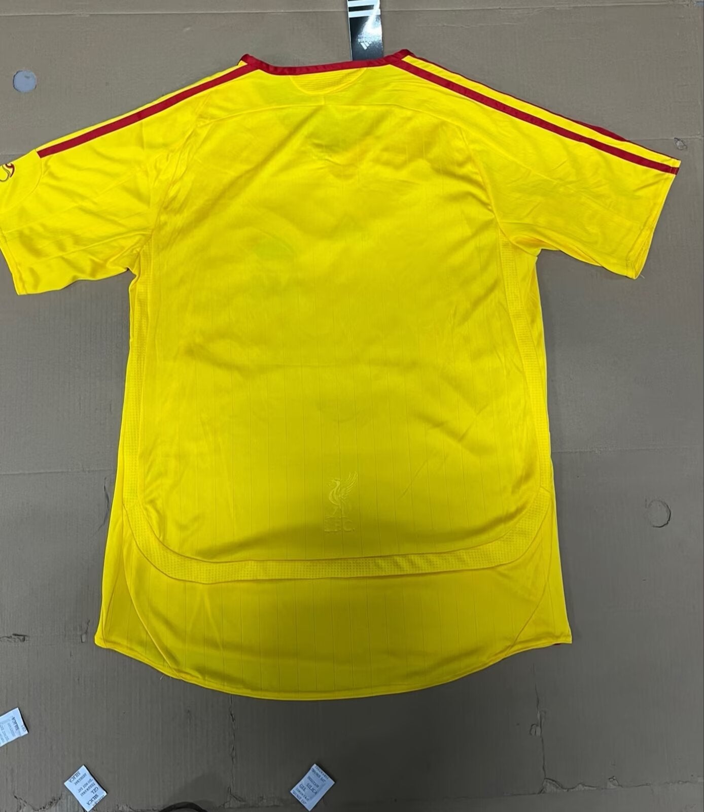 Retro Liverpool 2006/2007 Third Away Football Jersey