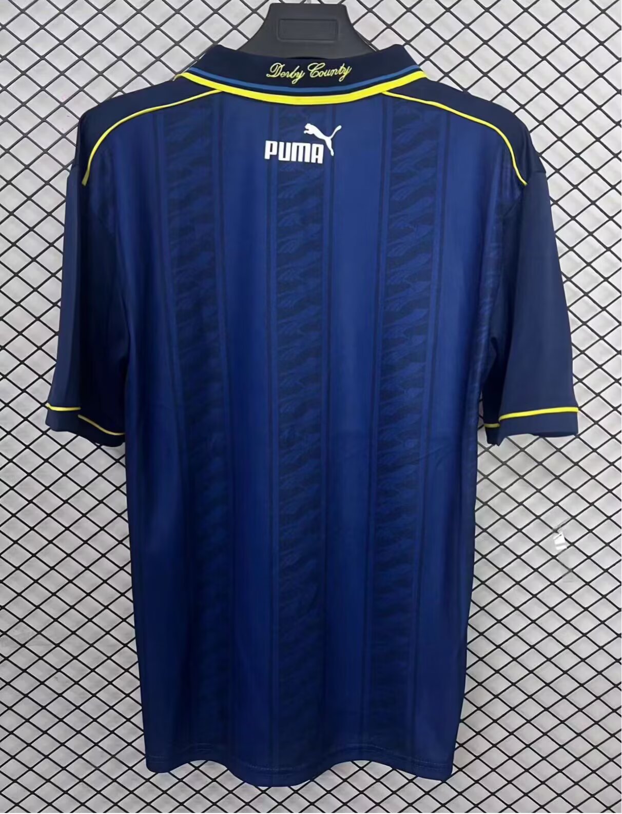 Retro Derby County Away Jersey 1995-1996