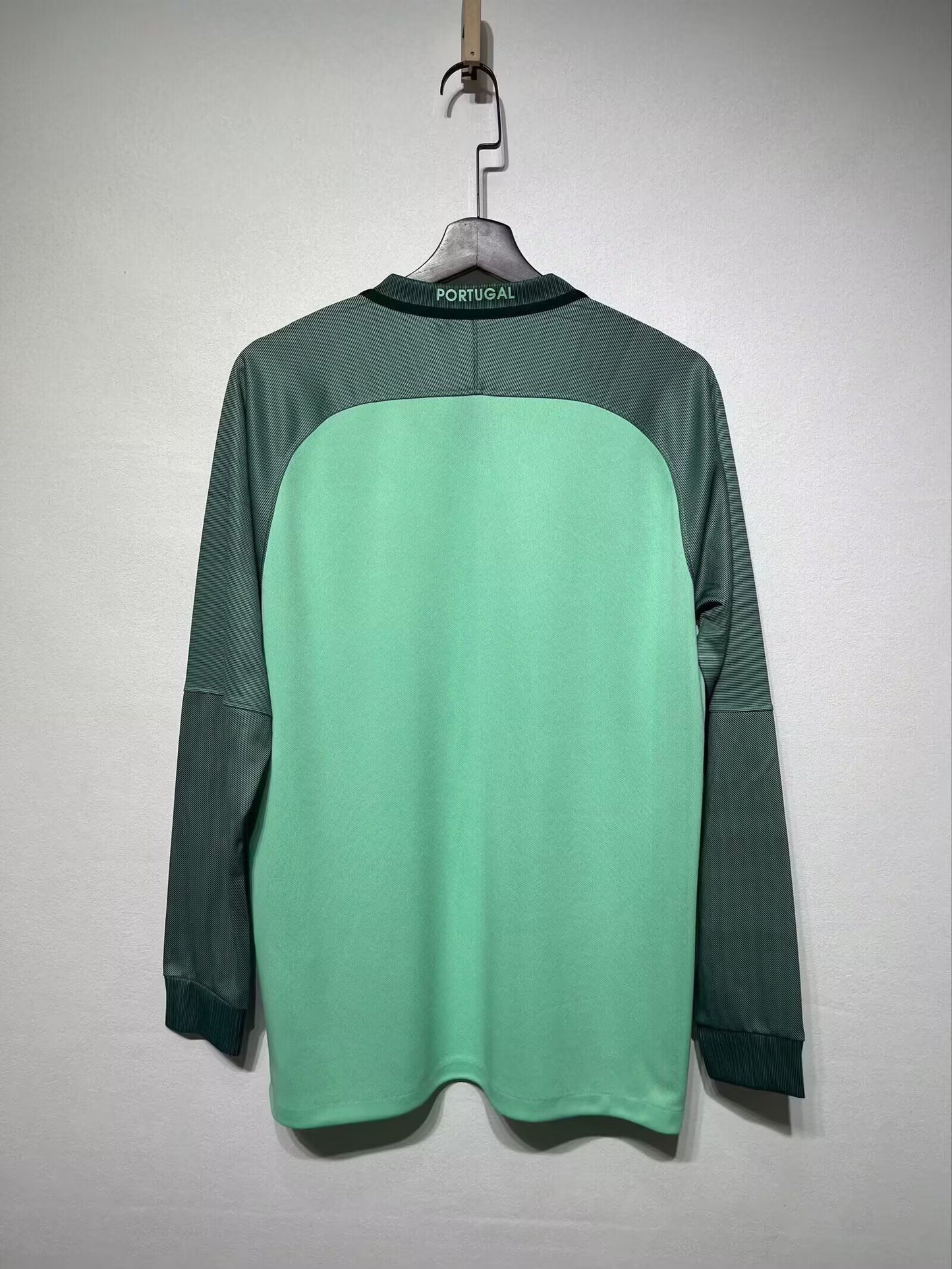 Retro Portugal 2016 Away Football Jersey