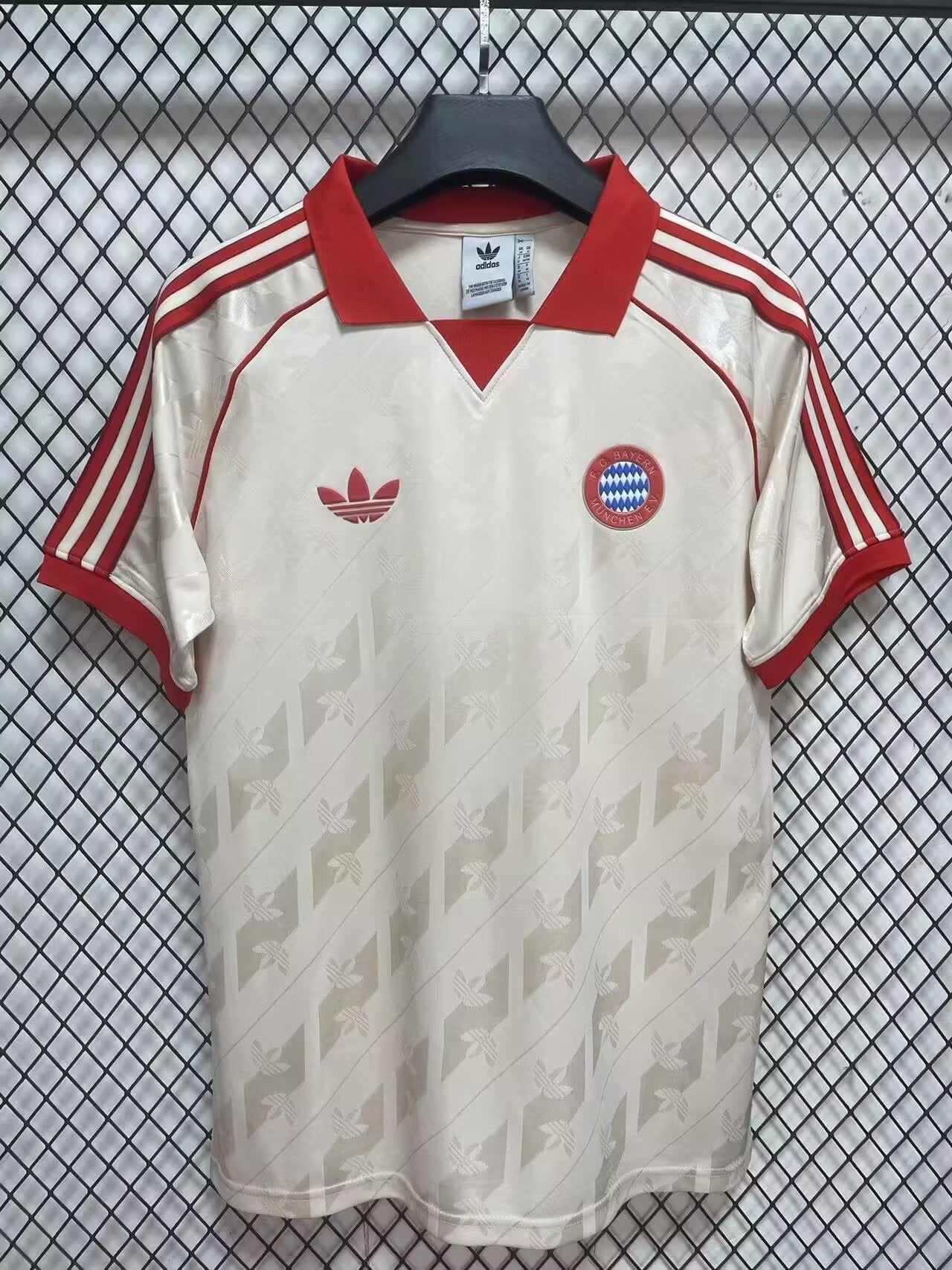 Retro Bayern Munich 2024/2025 Fan Version Football Jersey
